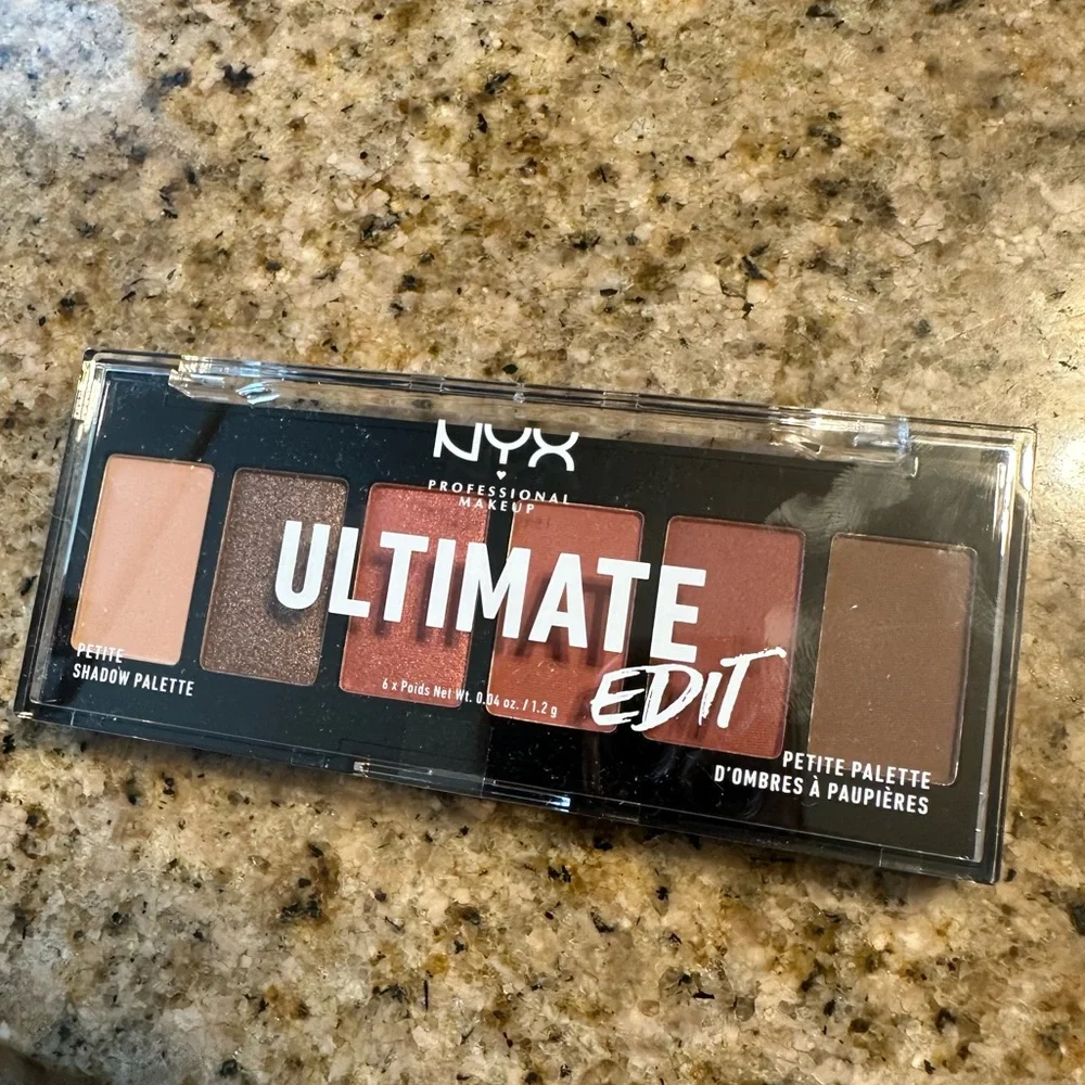 NYX ULTIMATE EDIT PETITE SHADOW PALETTE